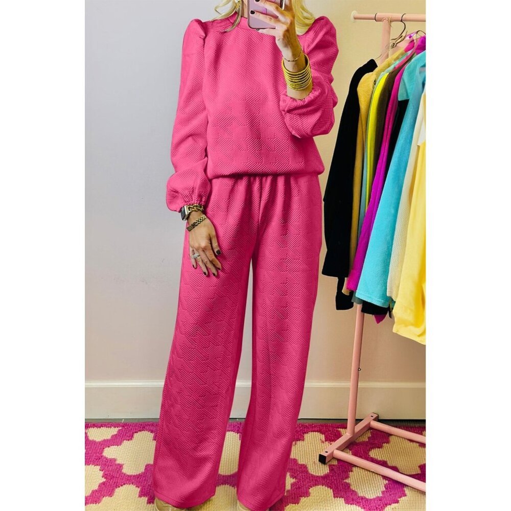 Womens Size Medium Pink  Textured Puff Long Sleeve Top and Pants Set